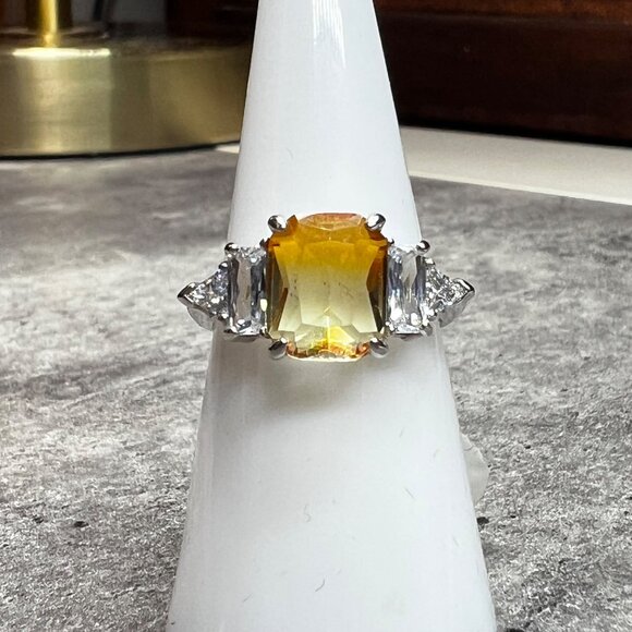 Ring Bomb Party Ring, NWOT, size 7 - Picture 2 of 7